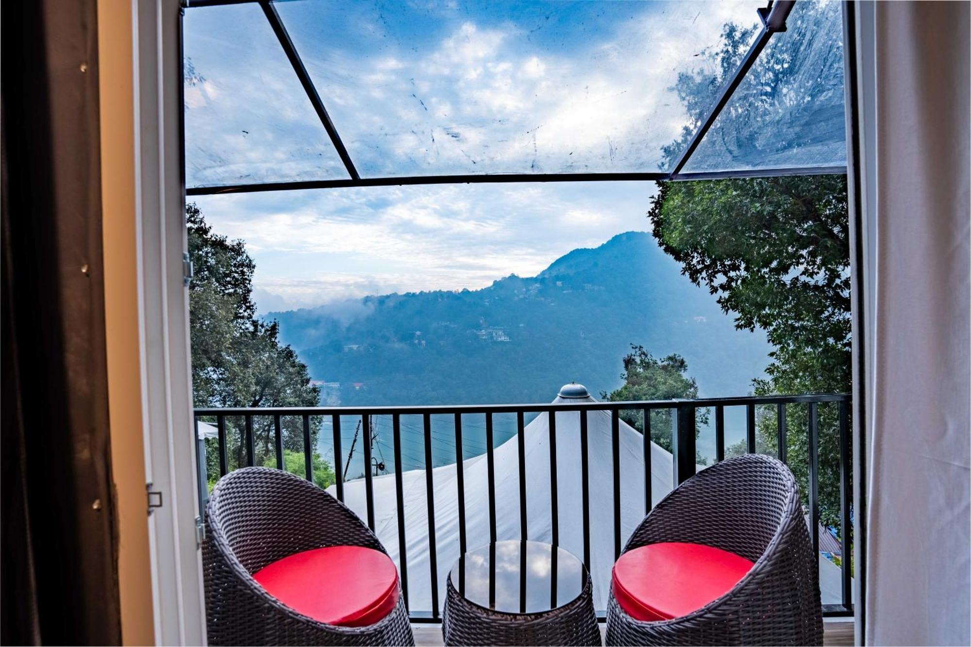The Whispering Oaks Hotel Nainital Ngoại thất bức ảnh