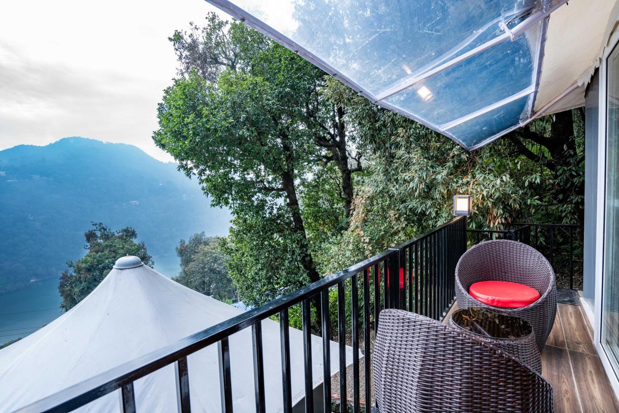 The Whispering Oaks Hotel Nainital Ngoại thất bức ảnh